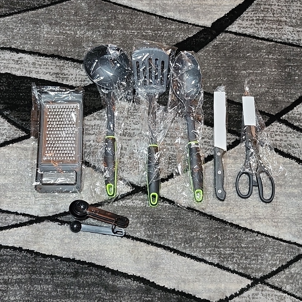 7 PC. KITCHEN TOOLS & ESSENTIAL COOKING UTENSILS DURABLE HEAT RESISTANT SET